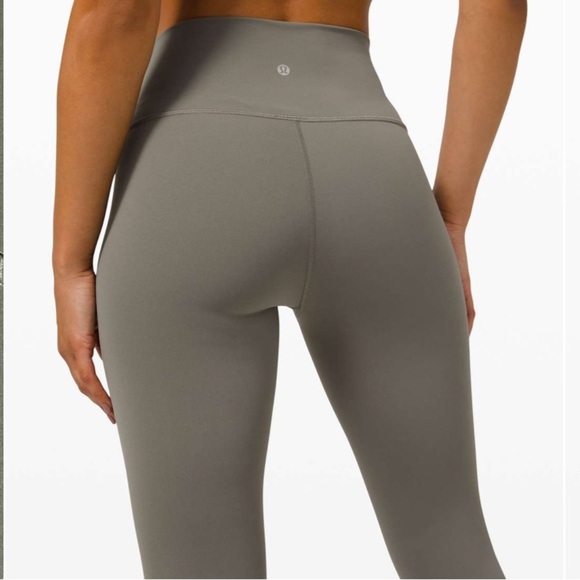 Lululemon Wunder Under High-Rise Tight 25" *Luxtreme Grey Sage Size 10 28 - Picture 4 of 6